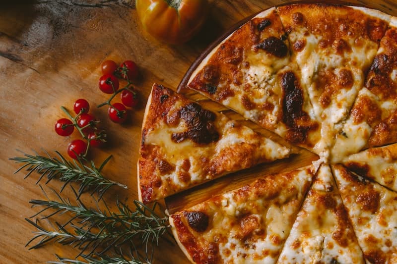 Frozen Margherita Pizza