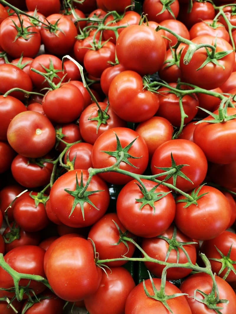 Vine Tomatoes 450g